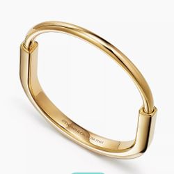 Tiffany bracelet Bangle in Yellow Gold