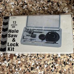 Vintage 13 Pc. Hole Saw And Lock Kit
