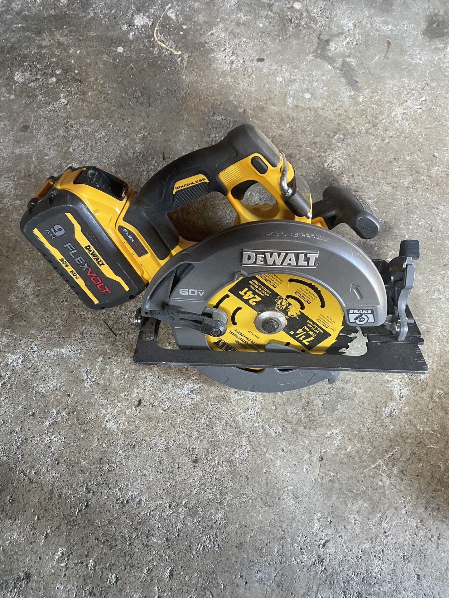 Dewalt Circular Saw