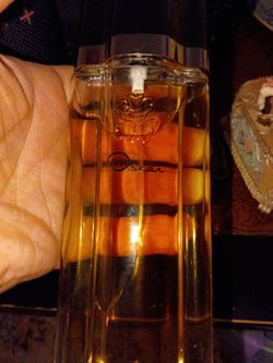 Oscar de la Renta Perfume Bottle