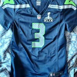 Russell Wilson Seahawks fan jersey!