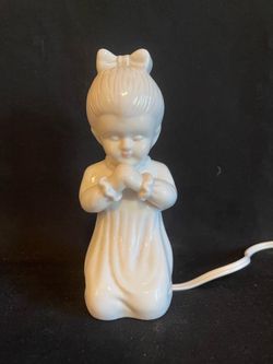 Vintage Porcelain Praying Girl Night Light Table Lamp Nursery Baby Light
