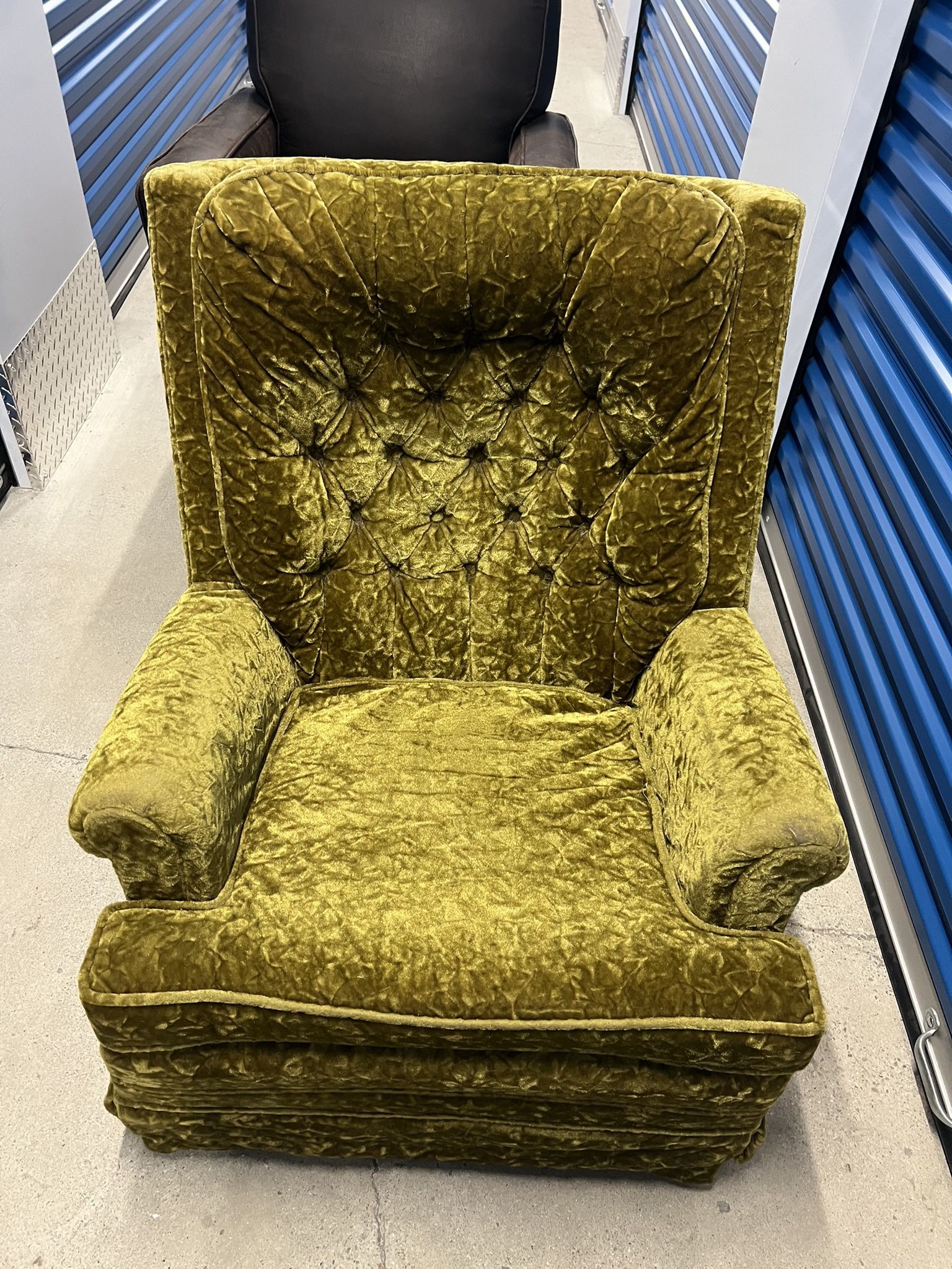 Vintage Swivel armchair