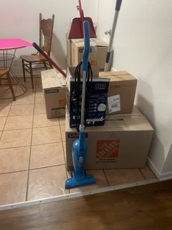 Dyson small vacuum