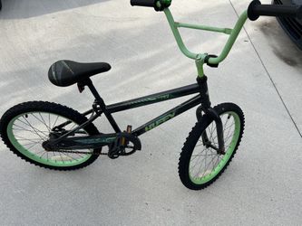 Bike Huffy Rock It V20 for Sale in Port St. Lucie FL OfferUp