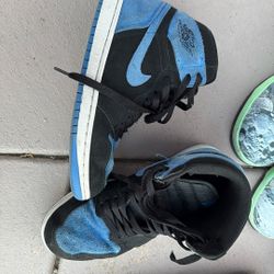 Jordan’s Shoes Yard Sale 