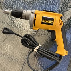 DeWalt 6.3 Amp Drywall Screw Gun