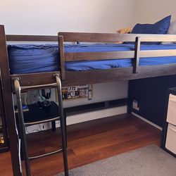 Twin loft bed
