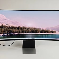 Samsung Odyssey OLED G8 34" Curved Monitor