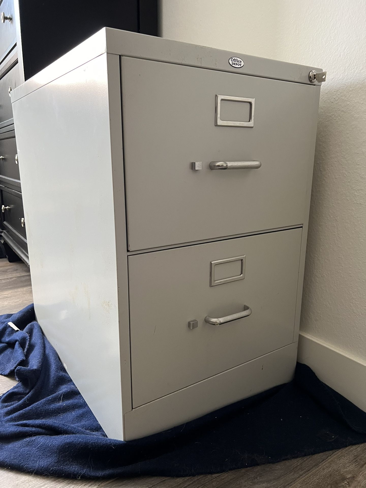 Office Depot Locking Filing Cabinet