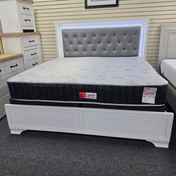 King White Bed Frame with LED Tufted Headboard 🚚WE DELIVER🚚