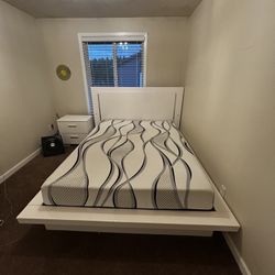 New Home Furniture Sapphire White Wood Bedroom Set