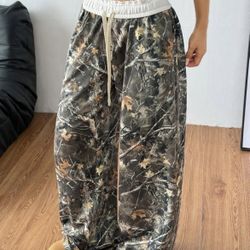 Camo Sweats (L)