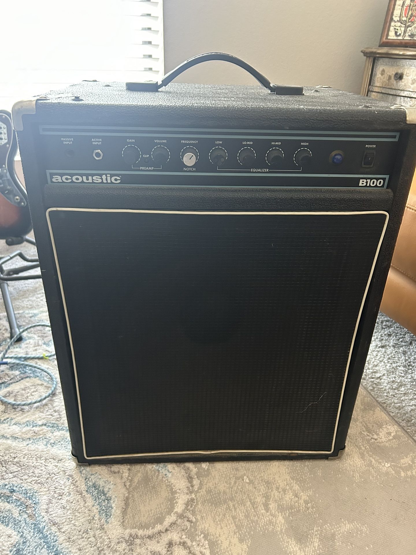 Acoustic B100 Electric Bass Guitar Amplifier