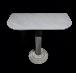 Pedestal / Podium / Console or Side Table