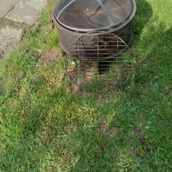 Fire Pit W/ Grill Rack 
