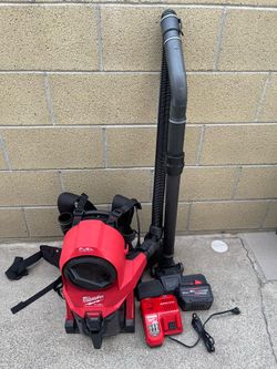 Milwaukee vacuum