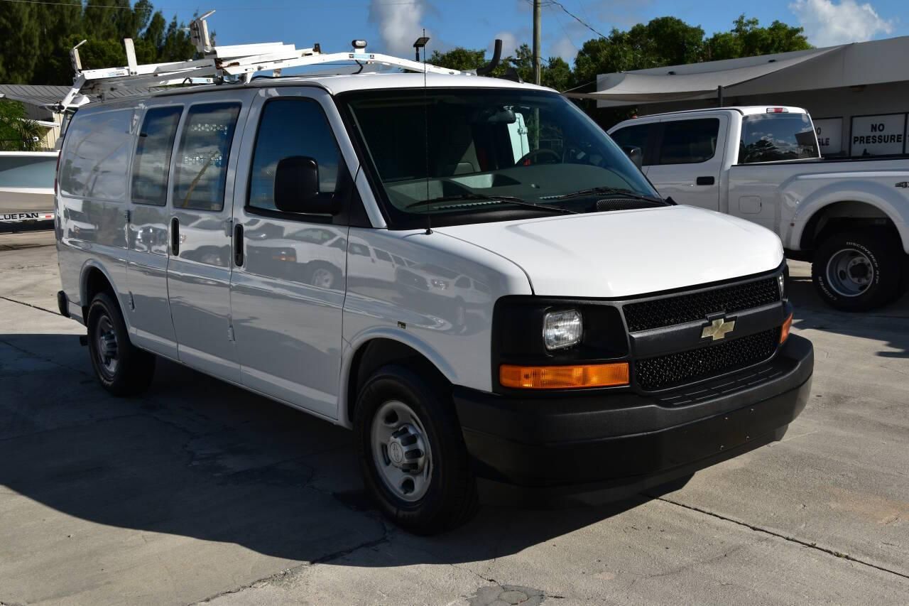 2017 Chevrolet Express 2500