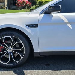 2013 Ford Taurus