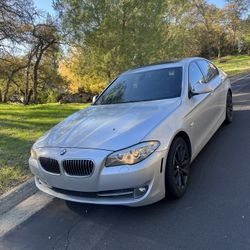 2011 BMW 528i 