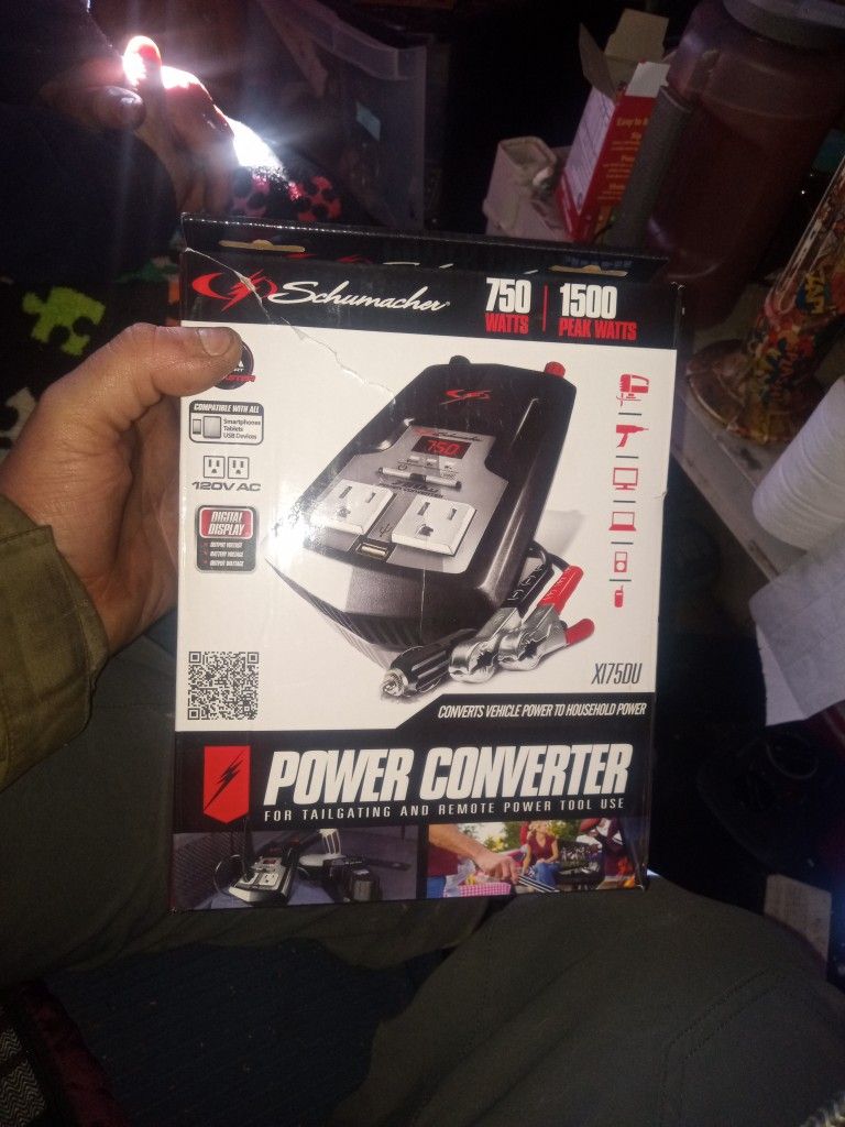 Brand New Schumacher 1500 Watt Power Inverter 