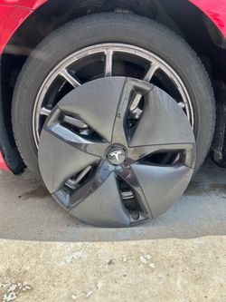 Tesla Model 3 Wheel Hub Caps