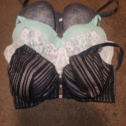 Victoria Secret 4 Bra Bundle Size 38DD