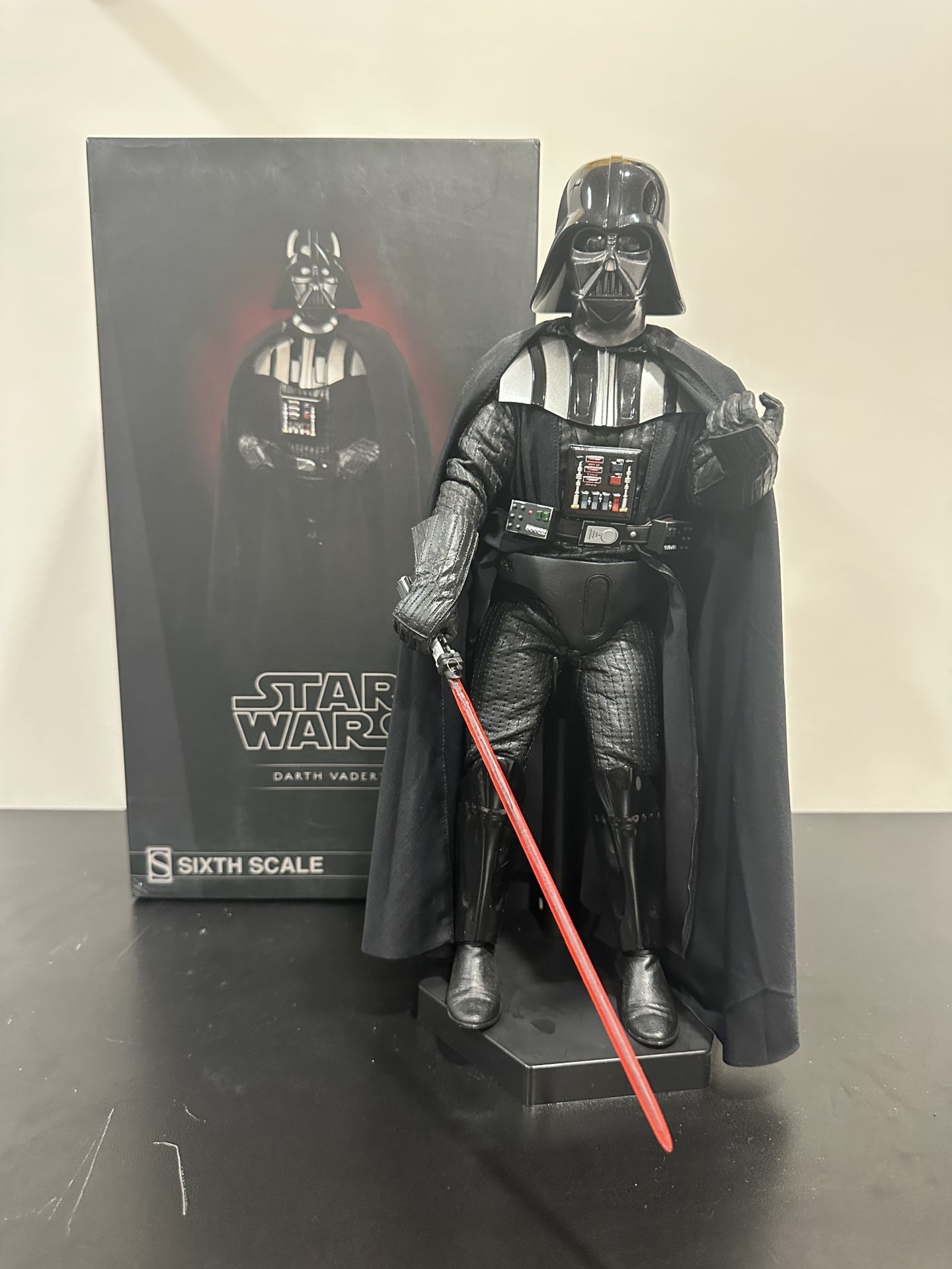Sideshow Collectibles 1:6 Scale Darth Vader (ROTJ)