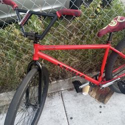 Street Co, Trade, obo