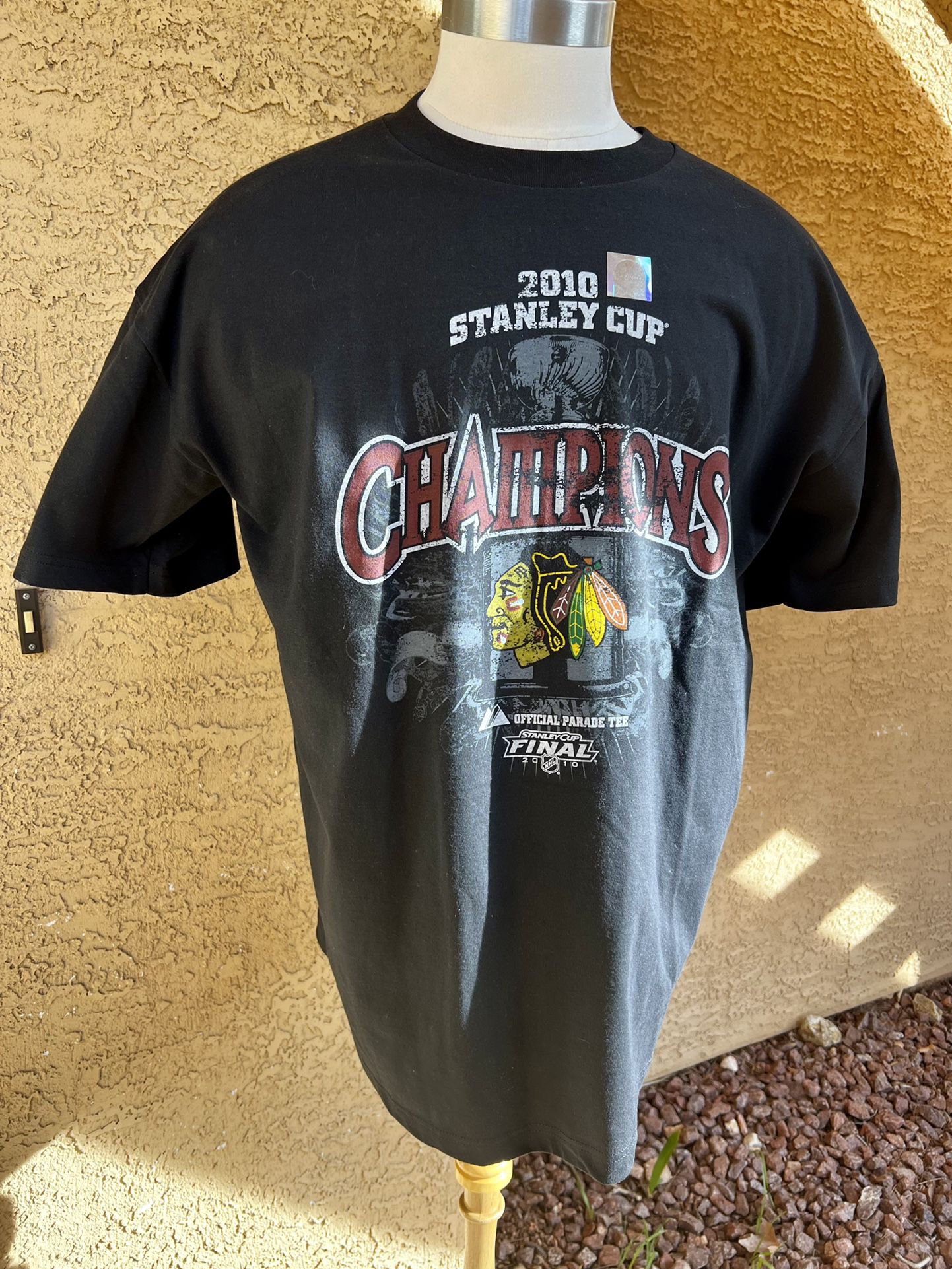 Chicago Blackhawks 2010 Stanley Cup Champions Parade Black T-Shirt 2XL