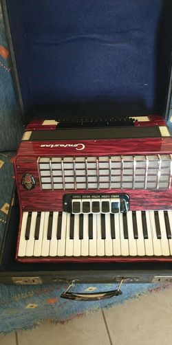 German Piano Accordion 80 Bass