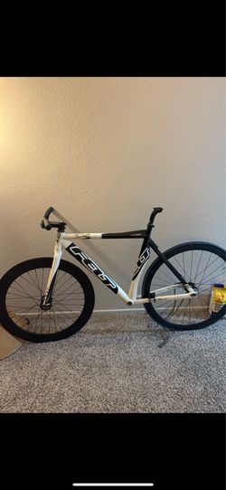 Felt tk2 track bike