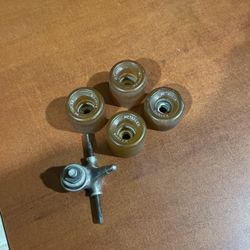 4 Vintage Metaflex  Surfer Small Skateboard Wheels