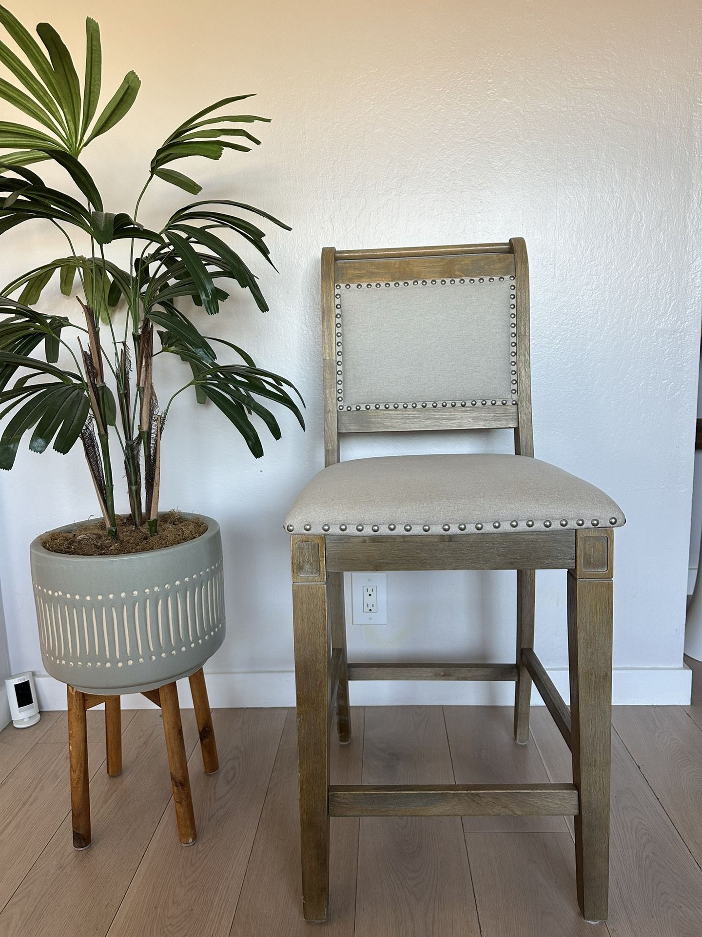 Tall Bar Chair / French Country style