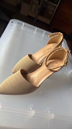 Forever Pointed-Toe Ankle Strap heels