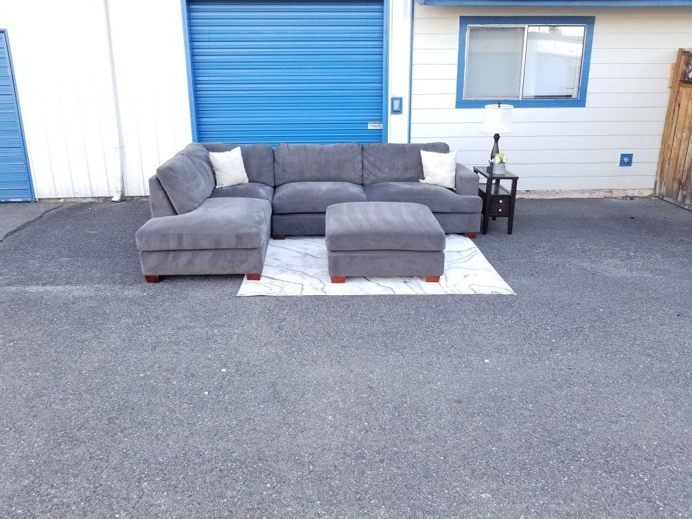 Sectional Sofa Couch + Ottoman From Costco FREE DELIVERY for Sale in WA OfferUp