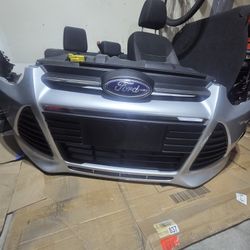 🔹 Front Bumper Cover – OEM (Sedan Only)
