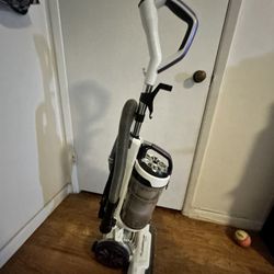 Floorrover Dash Vacuum 