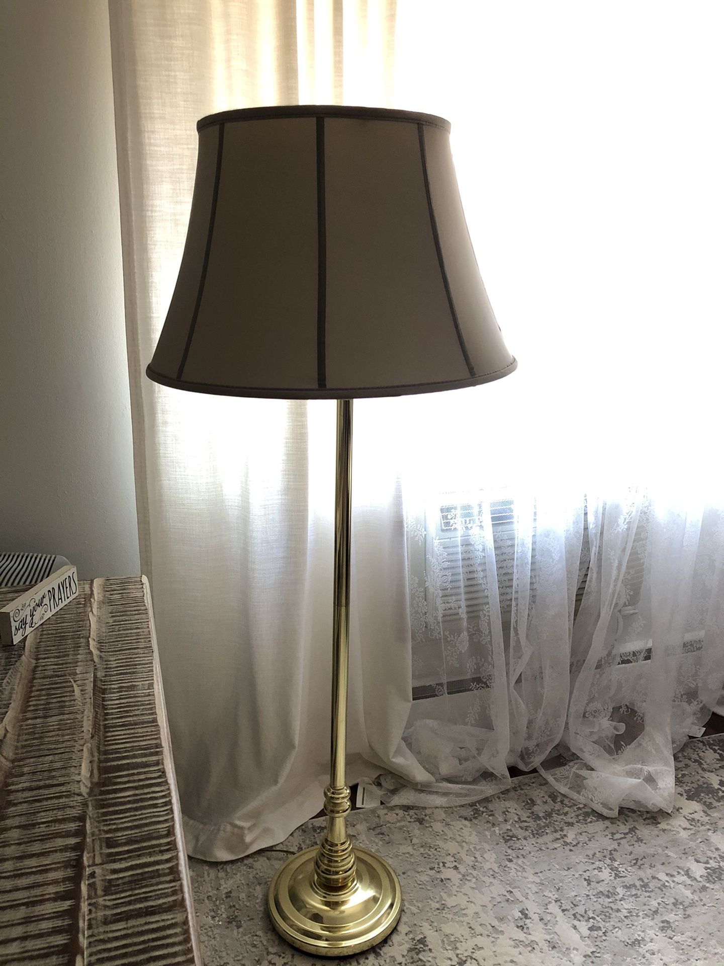 Floor lamp | Gold