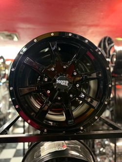 17x9” MotoMetal “MO970” Wheels
