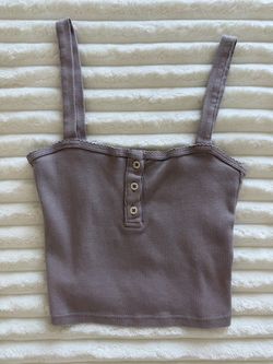 Brandy Melville crop top