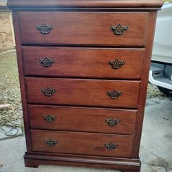 ✨ Tall 5-Drawer Solid Wood Chest 🤎 Brown ✨
