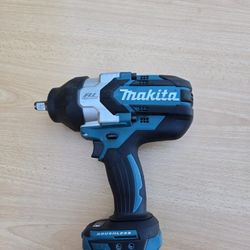 Makita 1/2" Impact Wrench