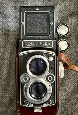Rolleiflex medium format film camera TLR (twin lens reflex) 1950s