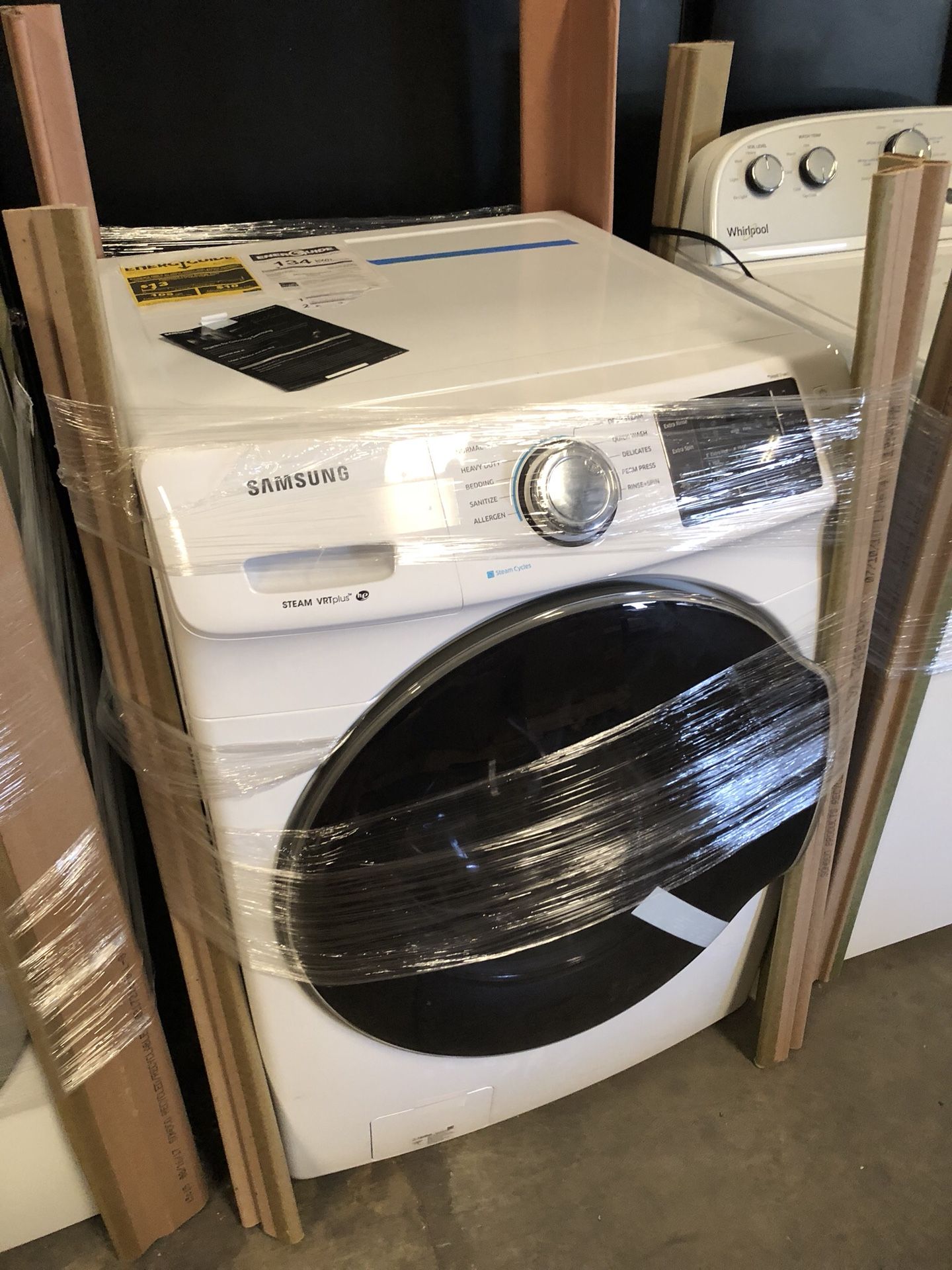 Brand New Samsung WF45M5500AW High Efficiency Washer (50% off MSRP $999.99) (with warranty)