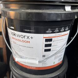Carpet/Vinyl glue