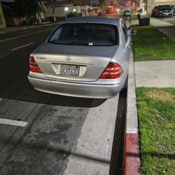 2001 Mercedes-Benz S-Class