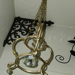 VINTAGE ORNATE HIGH QUALITY GOLD METAL GENUINE SWAROVSKI CRYSTAL BEADED HANGING PENDANT CHANDELIER WALL DECOR