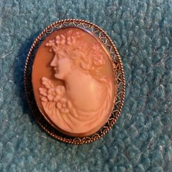 Antique Cameo Pin