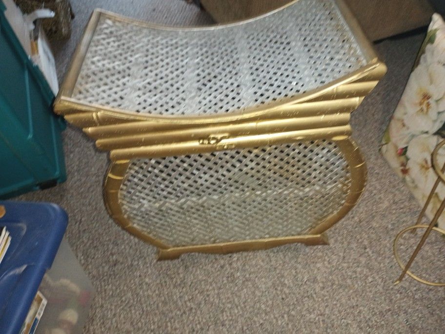 Night Stands/ End Tables